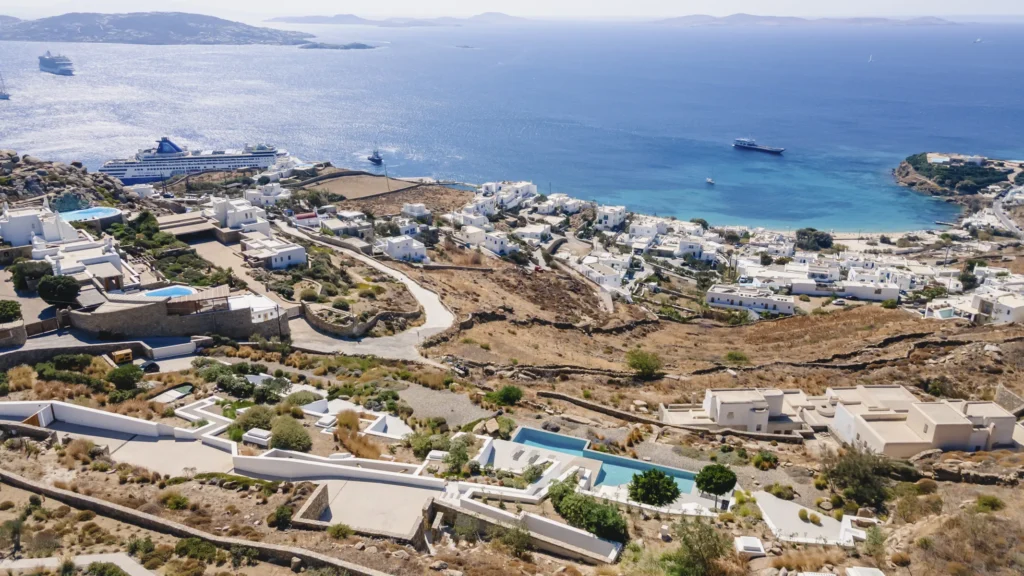 Mykonos_Cove_003