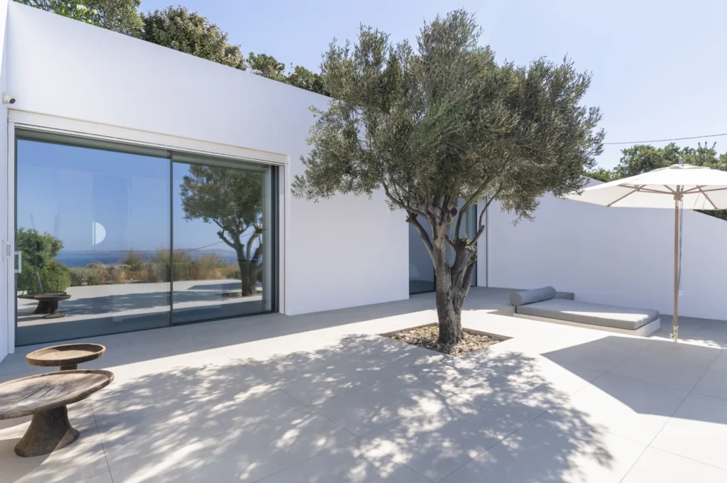 Mykonos_Cove_075