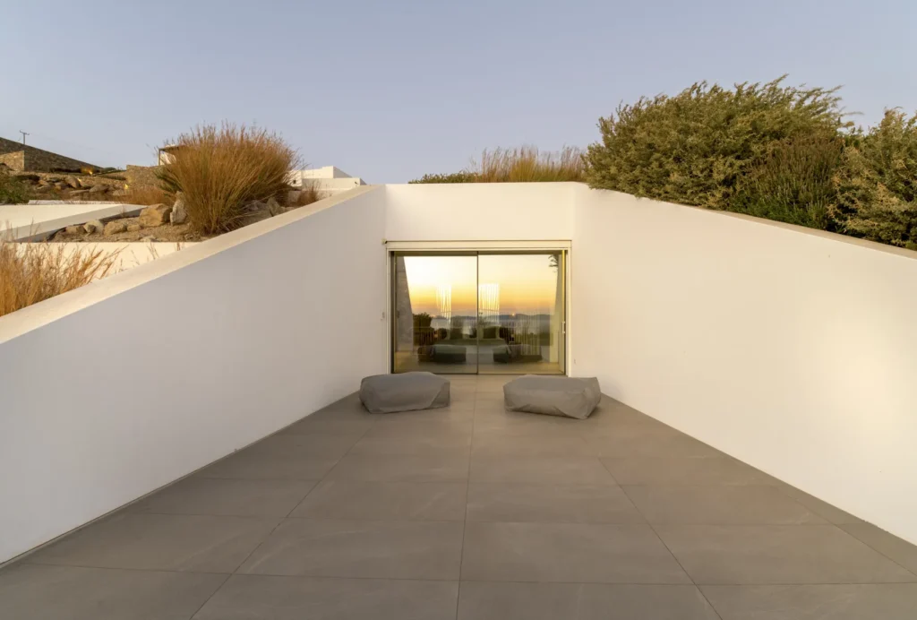 Mykonos_Cove_235