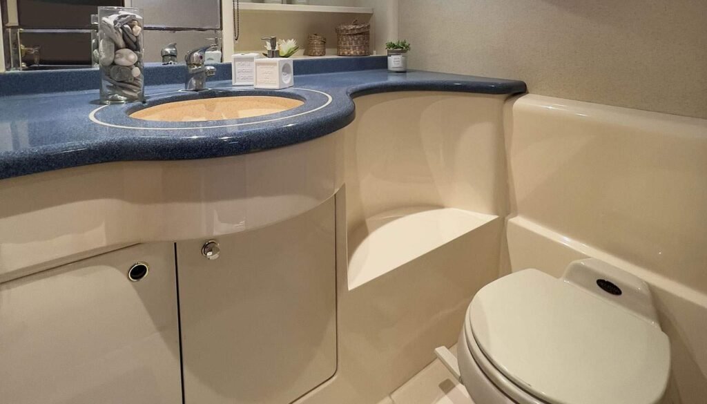 azimut-58-eazyblue-4yot-yacht-charter-140-xl