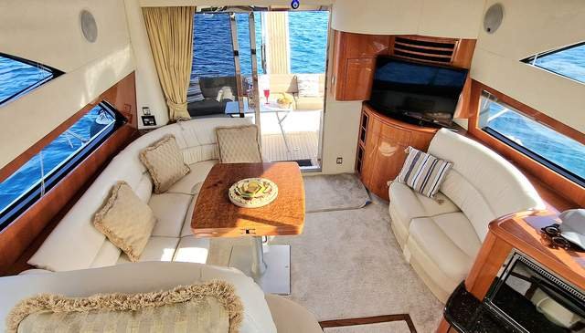 fairline-phantom-43-eazyblue-myc-020-m (1)