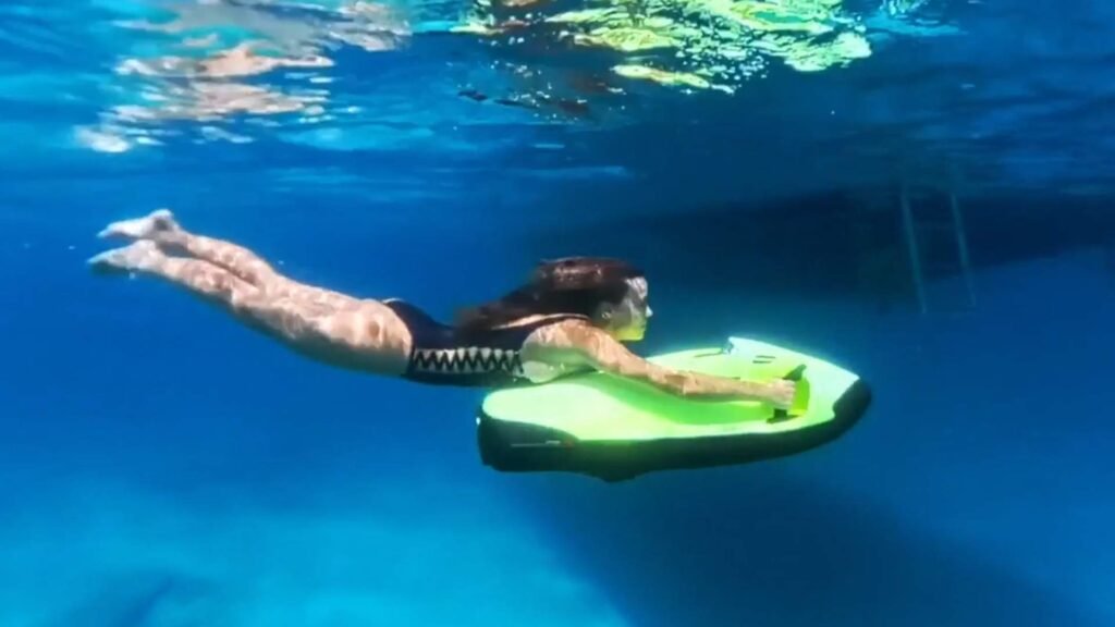 myc-4yot-eazyblue-omikron-yacht-160-xl