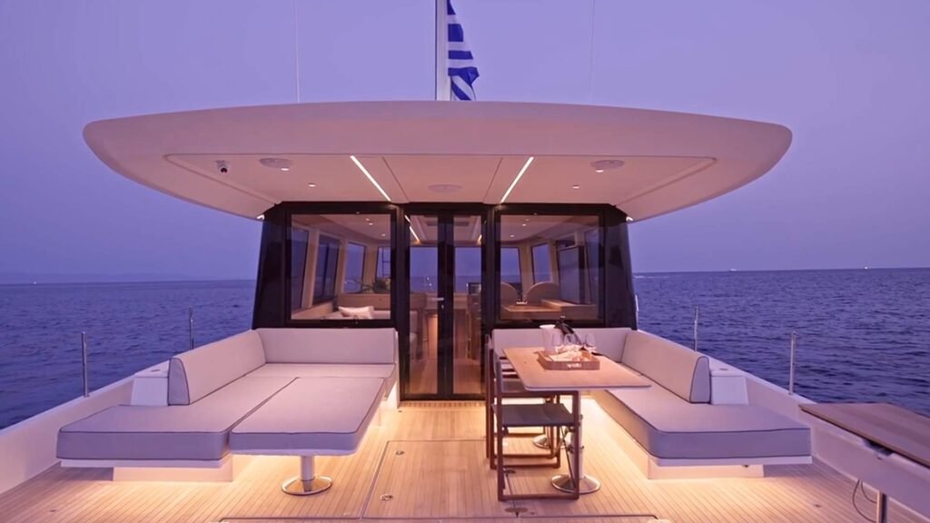 myc-4yot-eazyblue-omikron-yacht-180-xl