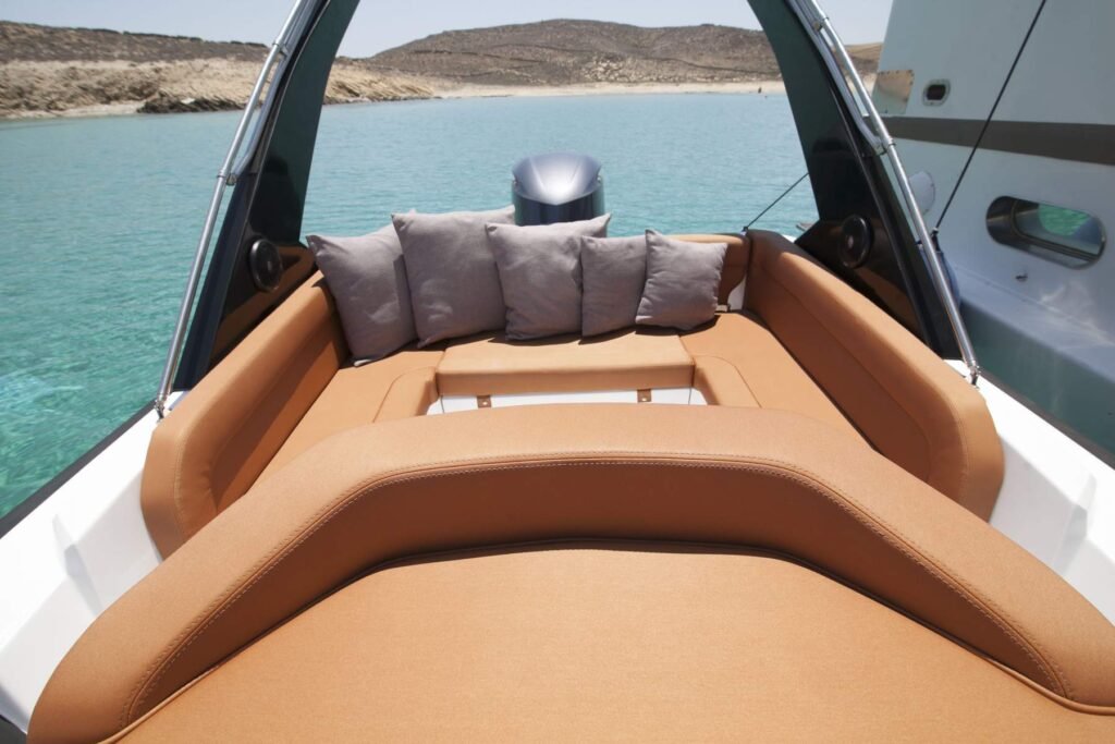 salpa-soleil-10m-eazyblue-4yot-mykonos-060-xl