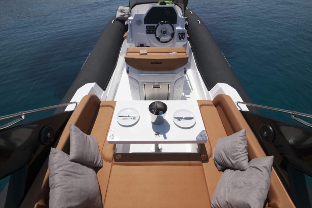 salpa-soleil-10m-eazyblue-4yot-mykonos-110-xl